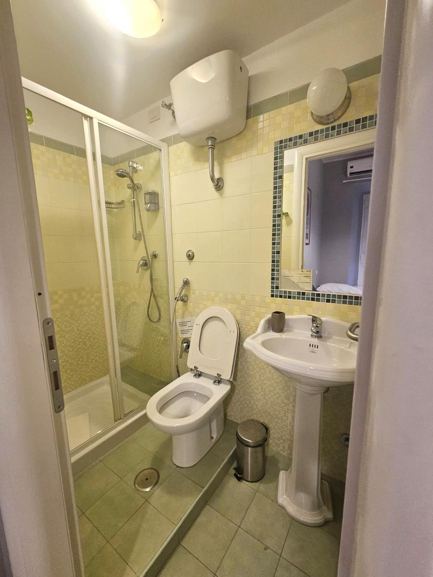 B-Cool (Adults Only) Bed & Breakfast Roma Ngoại thất bức ảnh