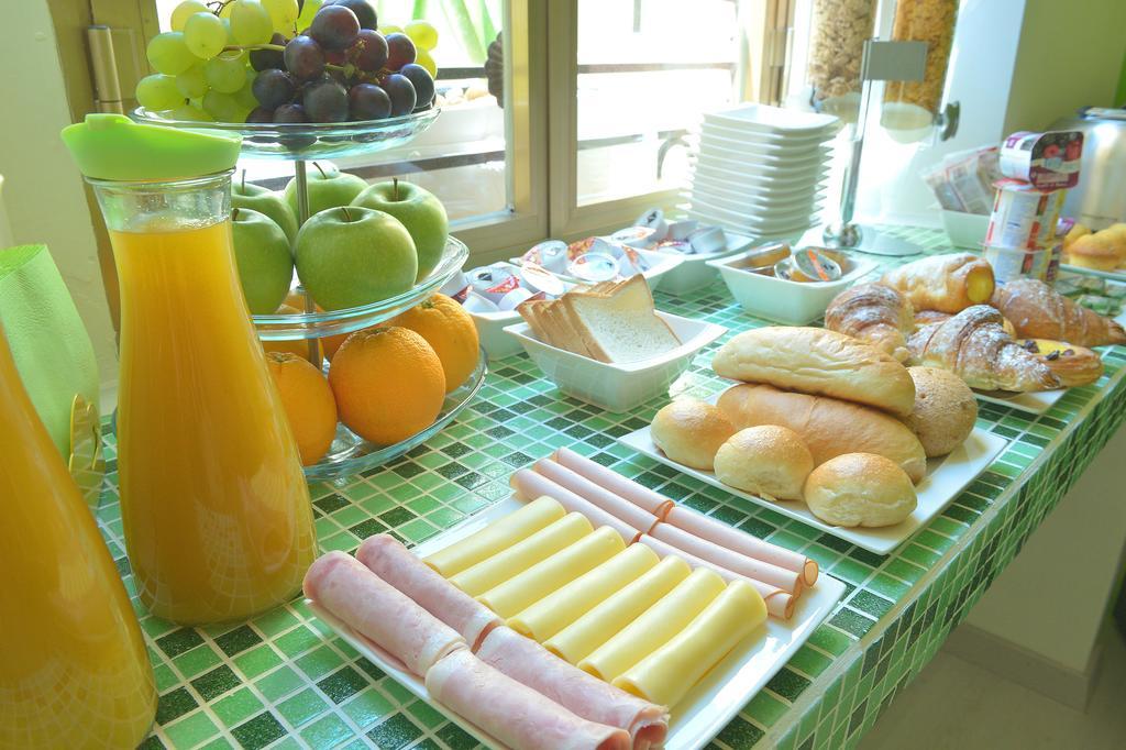 B-Cool (Adults Only) Bed & Breakfast Roma Ngoại thất bức ảnh